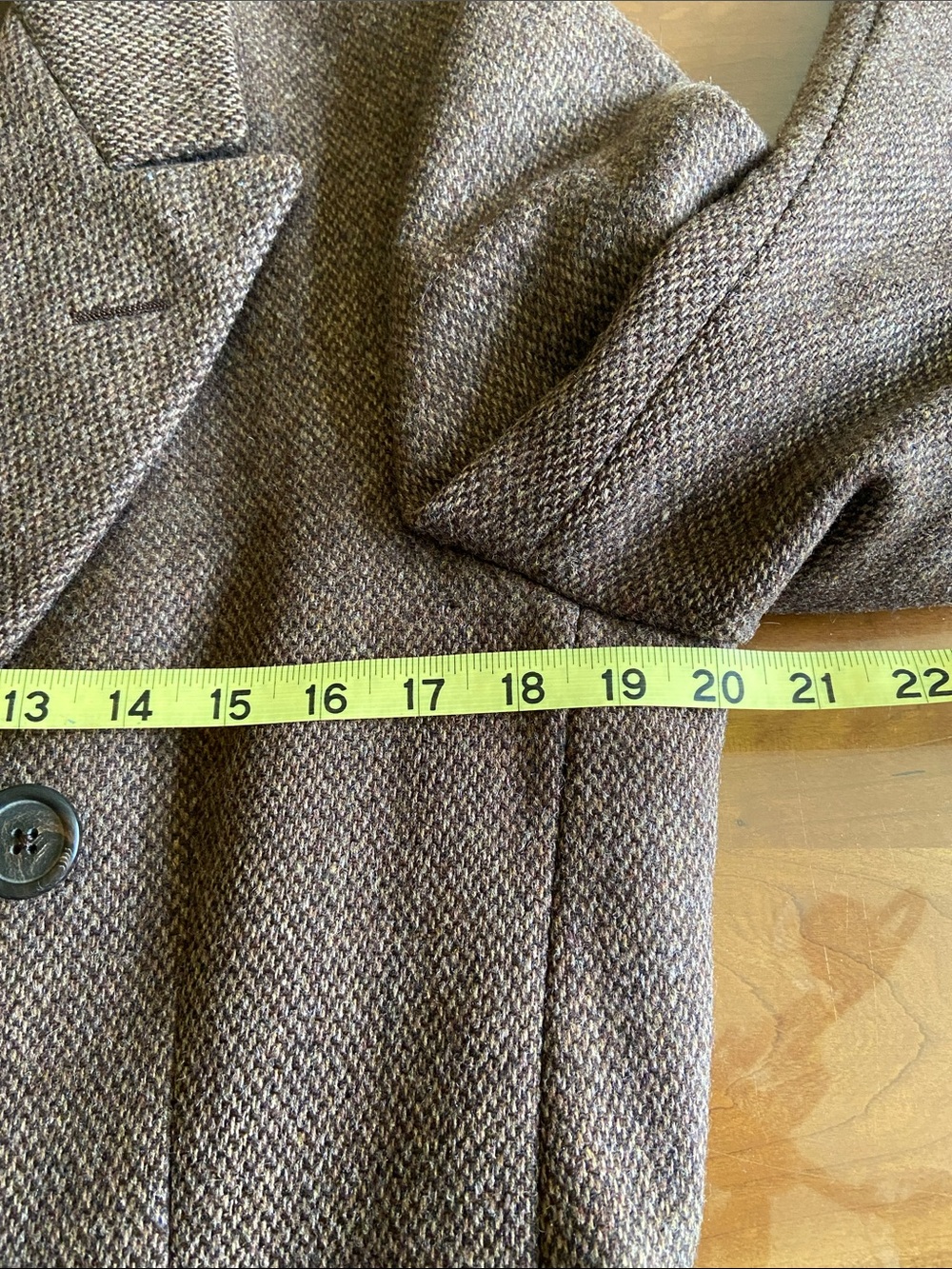 Hart Schaffner Marx Heavyweight Wool Tweed Duster with Full Satin Lining. M - Picture 11 of 13